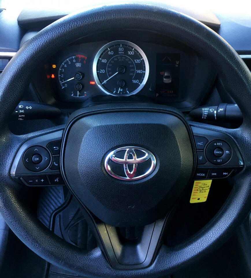 Used 2020 Toyota Corolla LE image 21