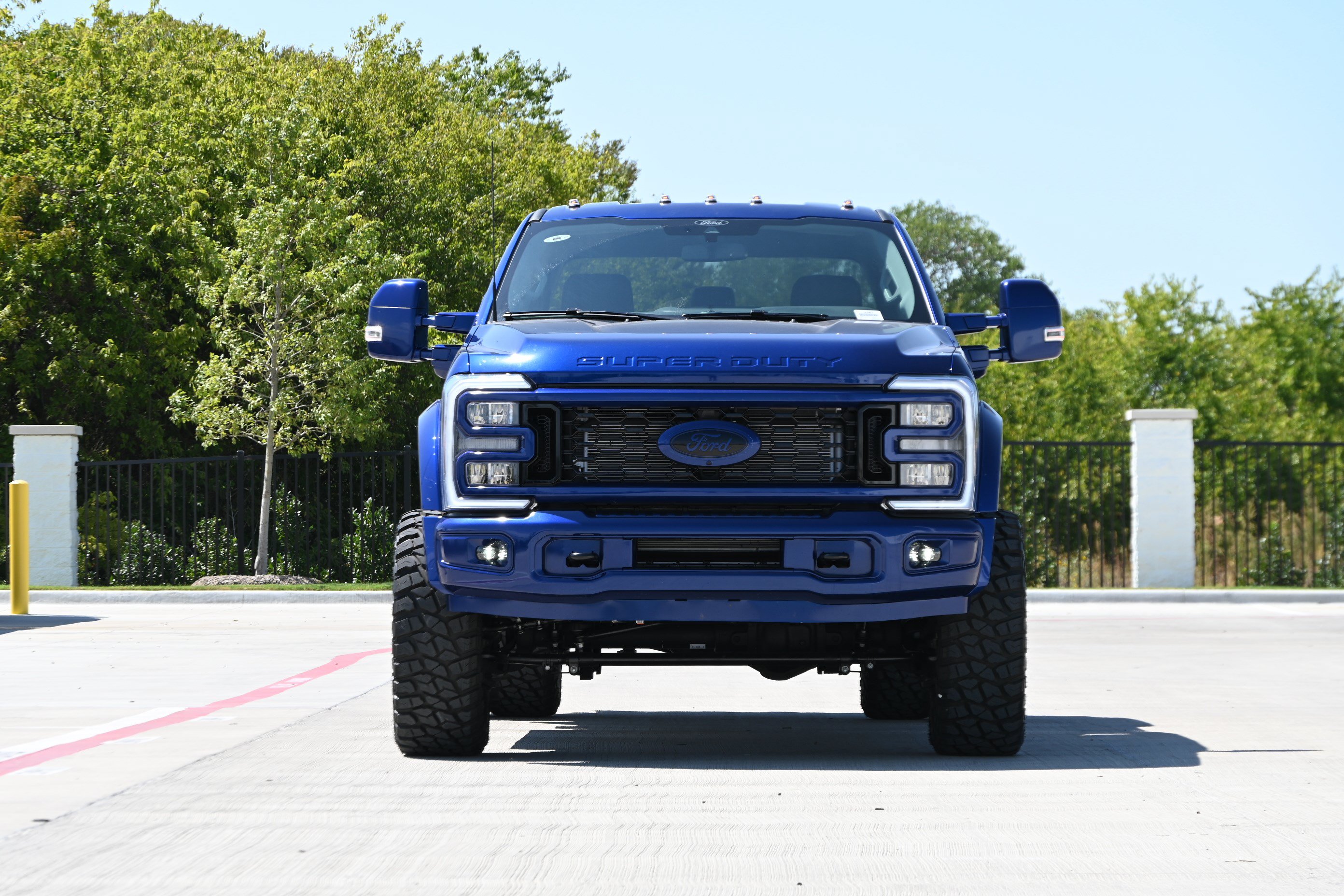 Used 2026 Ford F450 Lariat AWD/4WD image 3