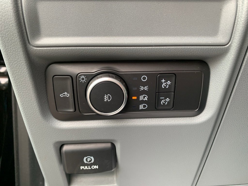 Used 2021 Ford F150 XLT w/ FX4 Off-Road Package image 19