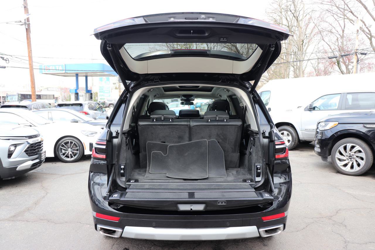 Used 2025 BMW X7 xDrive40i image 77