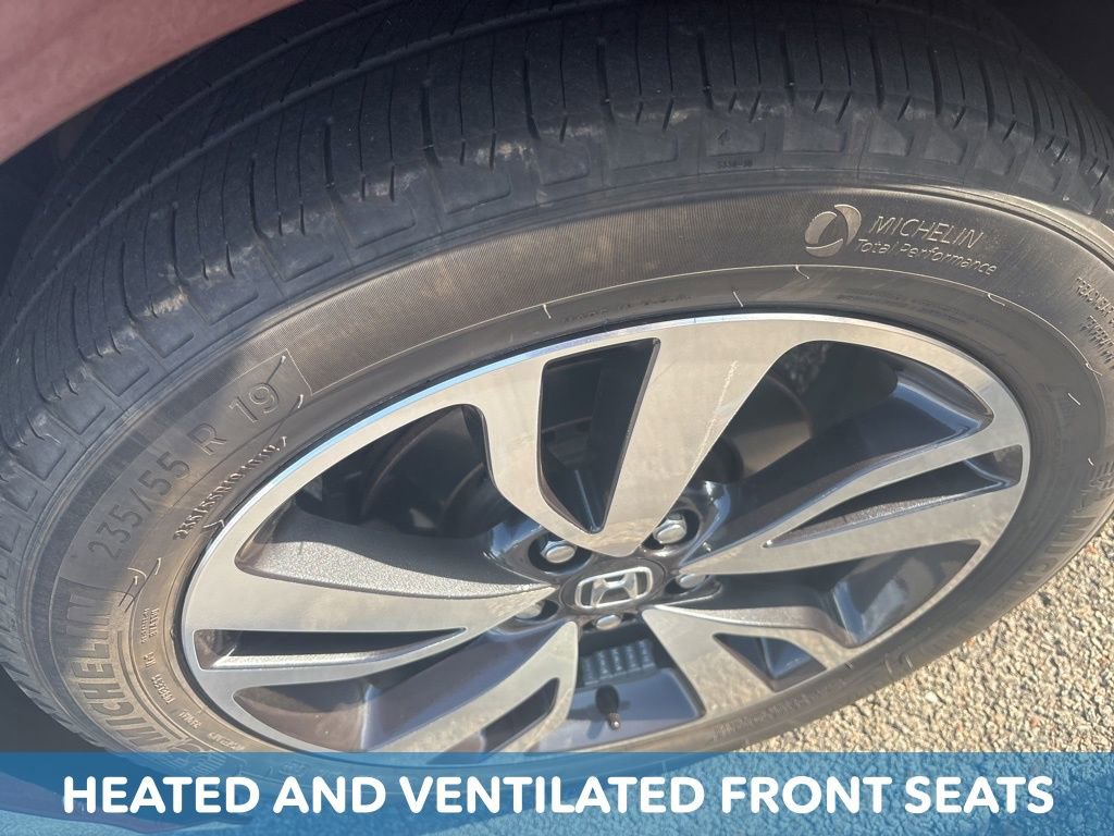 Used 2021 Honda Odyssey Touring image 3