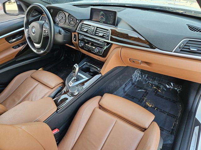 Used 2017 BMW 330e image 20