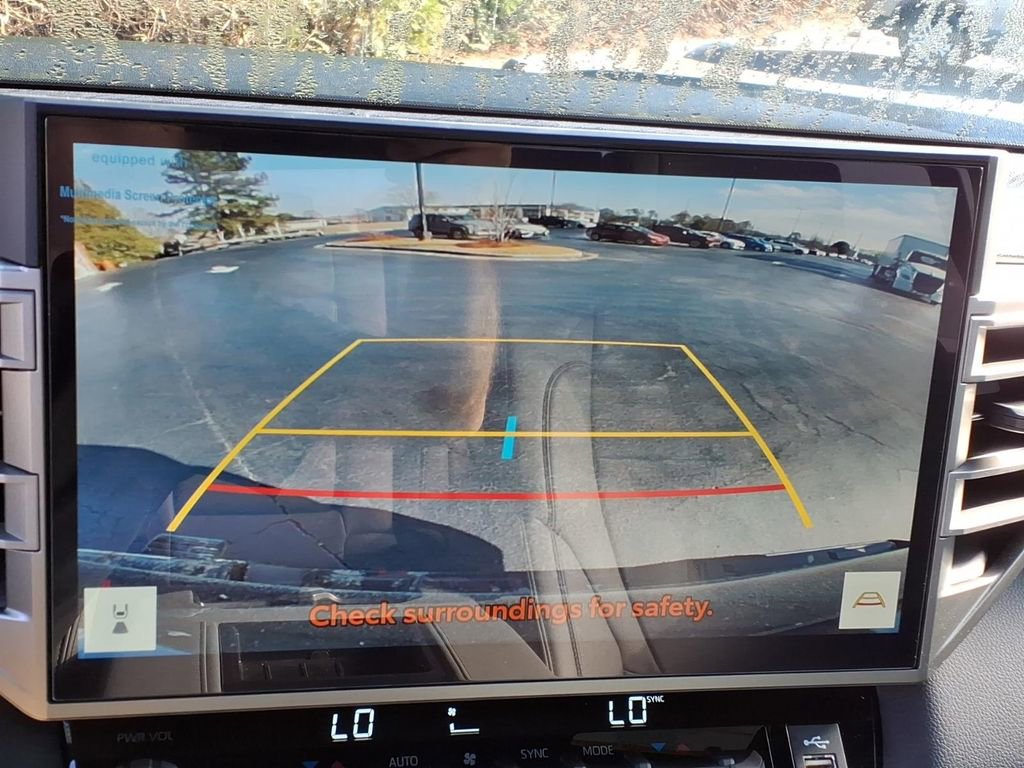 Used 2026 Toyota Tundra Limited image 15