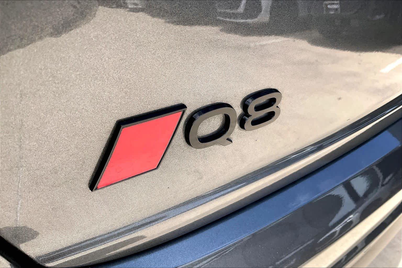 Used 2024 Audi Q8 Premium Plus AWD/4WD image 30