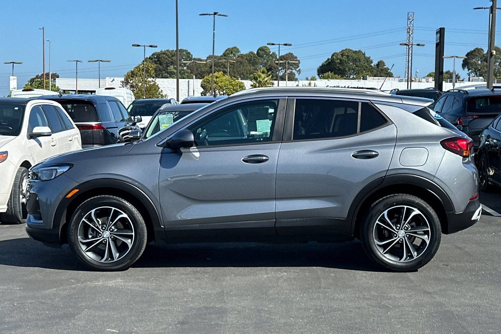 Used 2020 Buick Encore GX Select w/ Advanced Technology Package FWD image 9