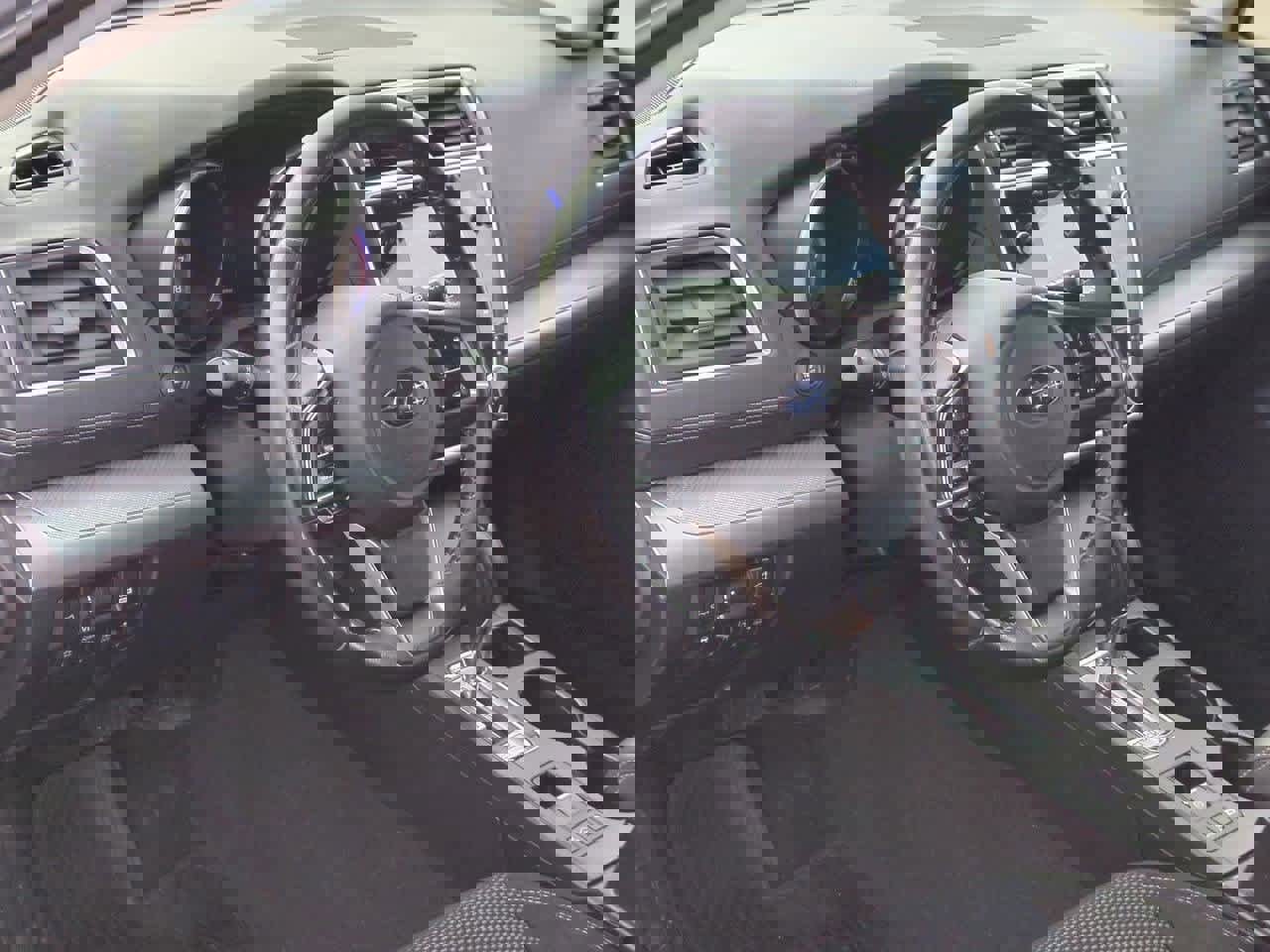 Used 2018 Subaru Outback 2.5i Premium image 2