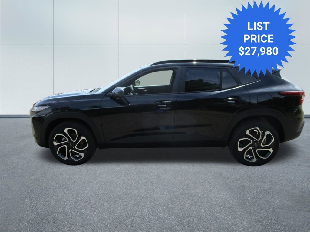 New 2026 Chevrolet Trax RS w/ Sunroof Package image 2