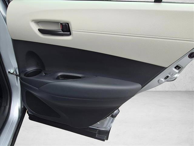 Used 2025 Toyota Corolla Cross L FWD image 24