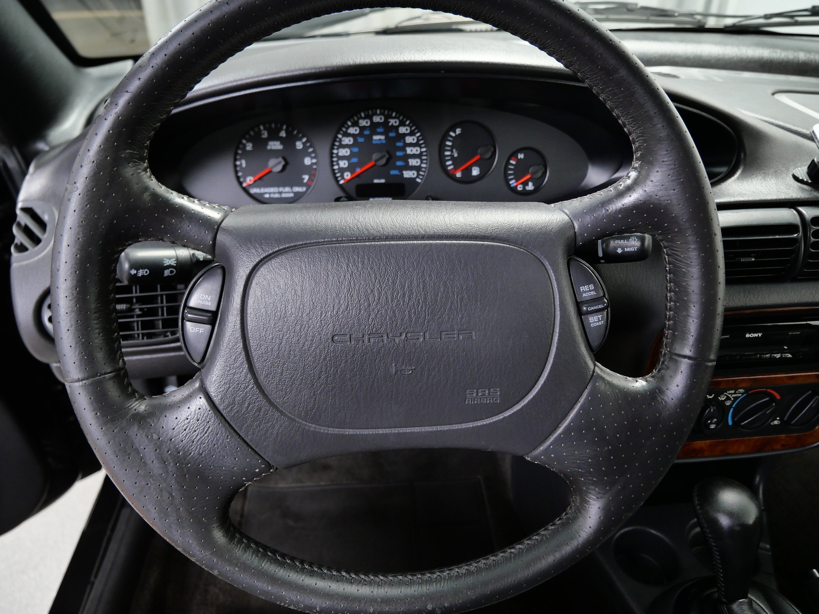 Used 1998 Chrysler Sebring JXI FWD image 19