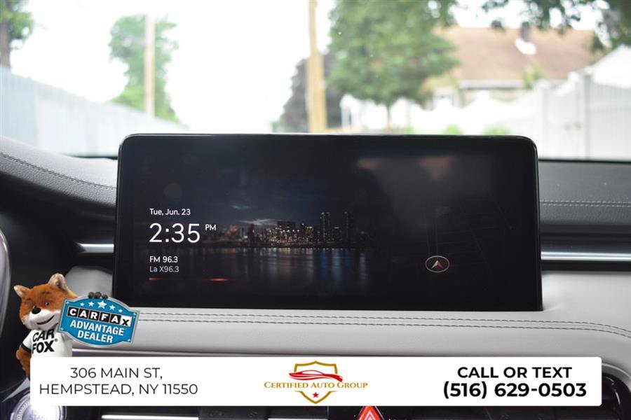Used 2025 Genesis G70 2.5T image 17