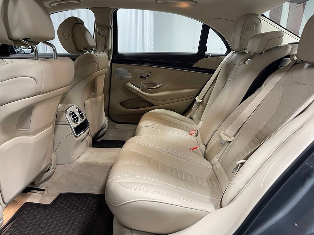 Certified 2020 Mercedes-Benz S 560 4MATIC Sedan image 25
