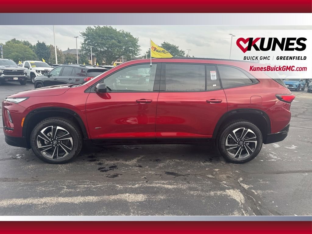 New 2026 Buick Enclave Sport Touring w/ LPO, Floor Liner Package image 5