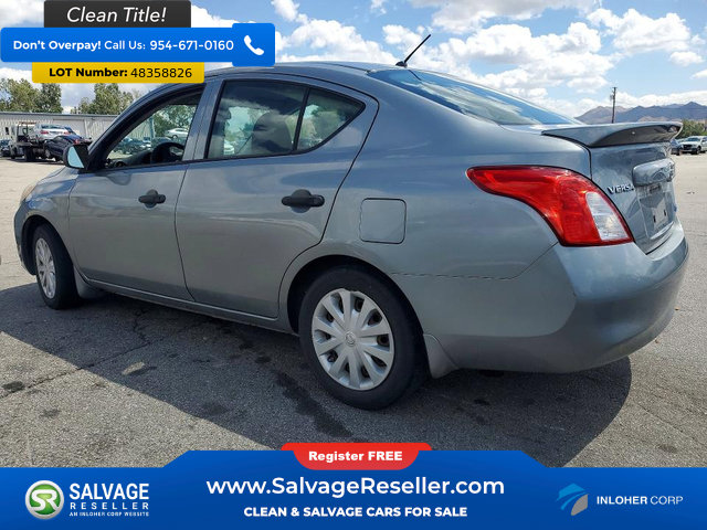 Used 2013 Nissan Versa S Plus image 3