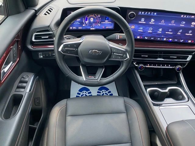 Used 2024 Chevrolet Traverse Z71 image 35