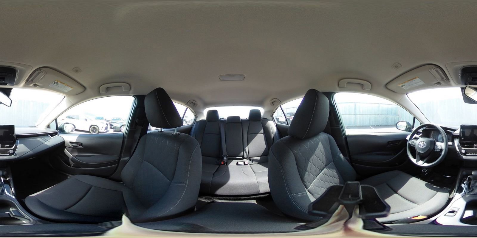 Used 2025 Toyota Corolla LE image 41