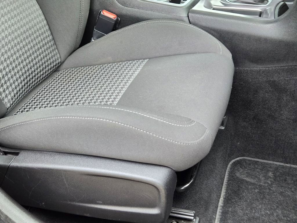 Used 2023 Dodge Charger GT RWD image 28