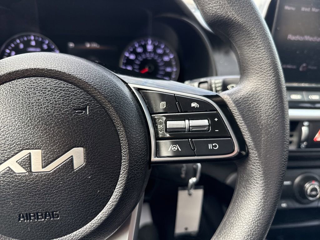 Used 2024 Kia Forte LXS image 18