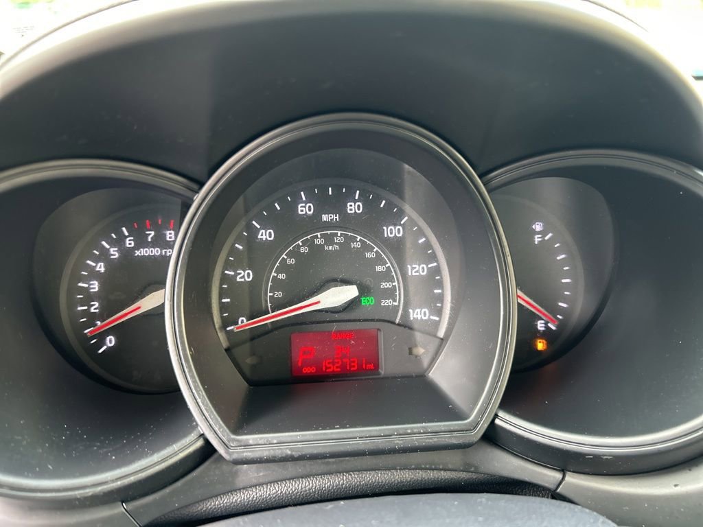 Used 2013 Kia Rio LX FWD image 10