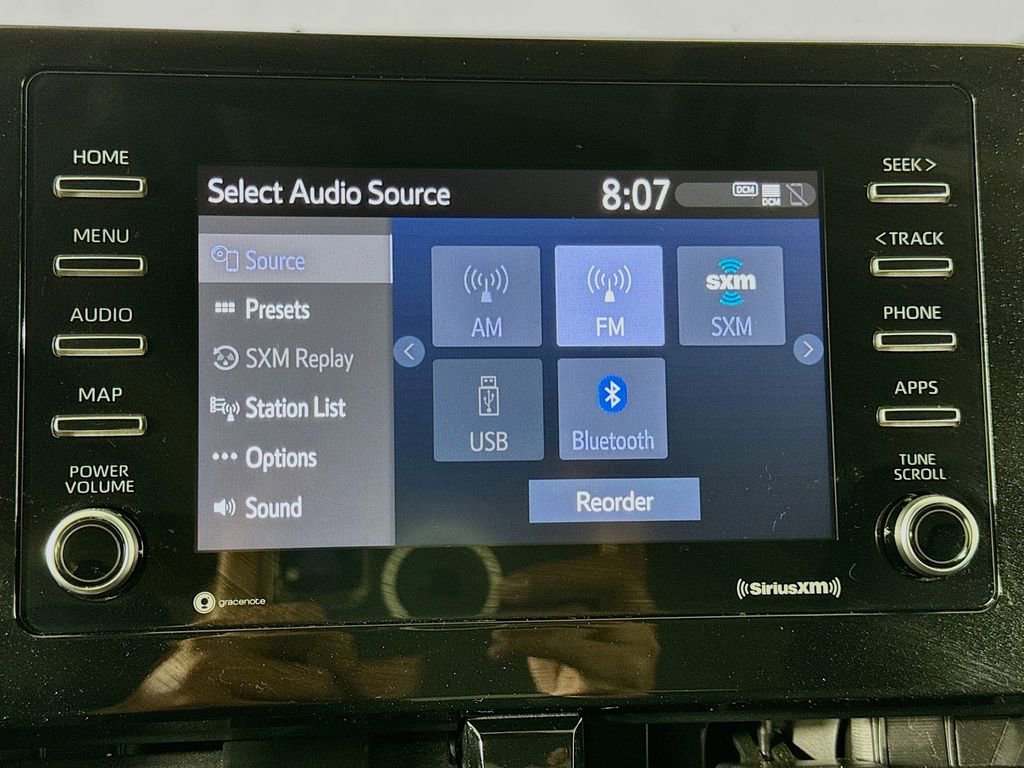 Used 2021 Toyota Camry SE image 32