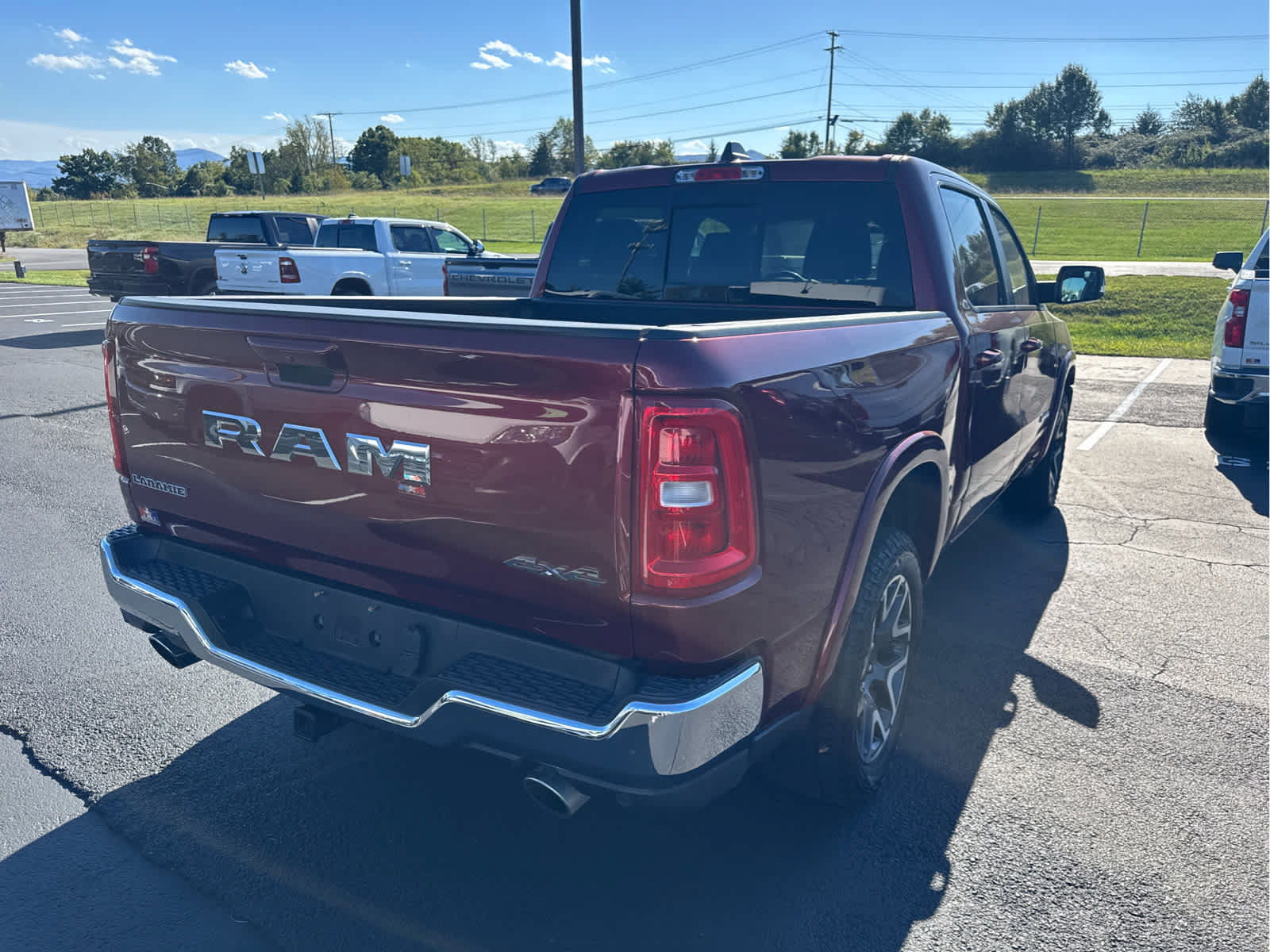 Used 2025 RAM 1500 Laramie AWD/4WD image 27
