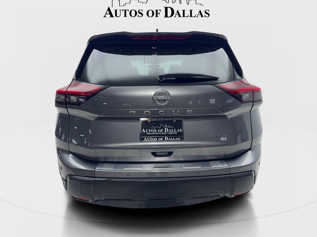 Used 2024 Nissan Rogue SV w/ SV Premium Package image 7