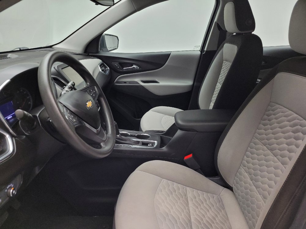 Used 2019 Chevrolet Equinox LS AWD/4WD image 17