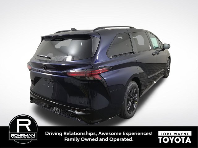 New 2026 Toyota Sienna XSE AWD/4WD image 6