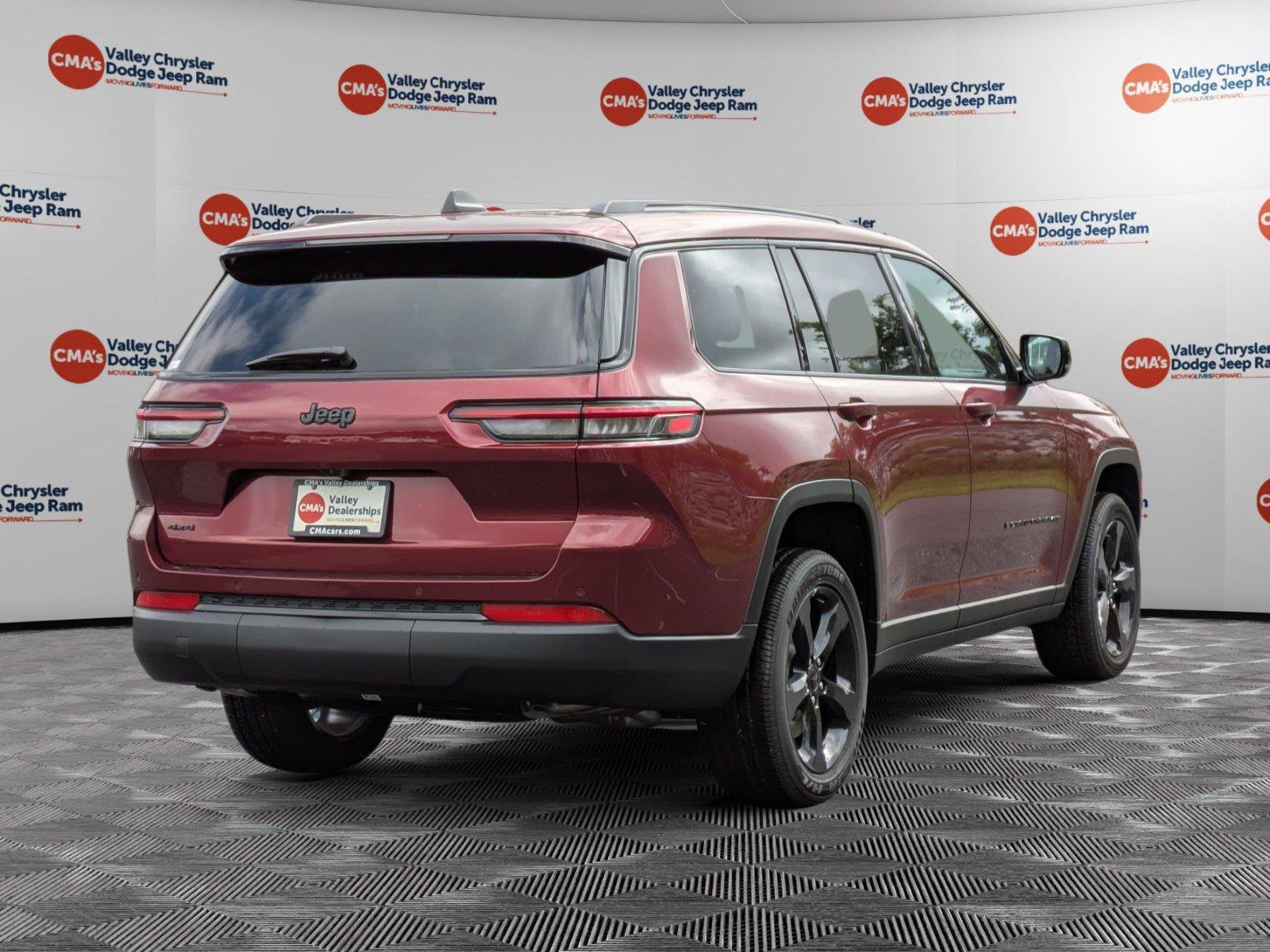 New 2025 Jeep Grand Cherokee L Altitude AWD/4WD image 5