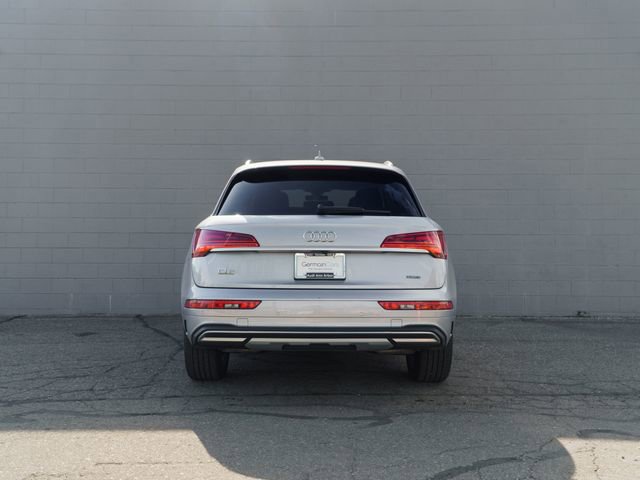 Used 2023 Audi Q5 2.0T Premium Plus w/ Premium Plus Package AWD/4WD image 6