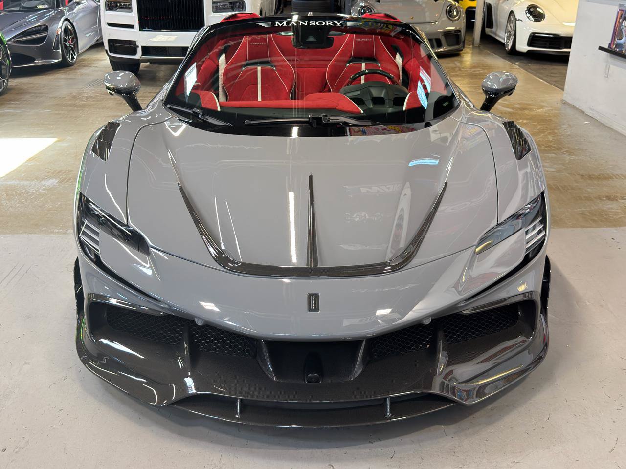 Used 2022 Ferrari SF90 Spider AWD/4WD image 2