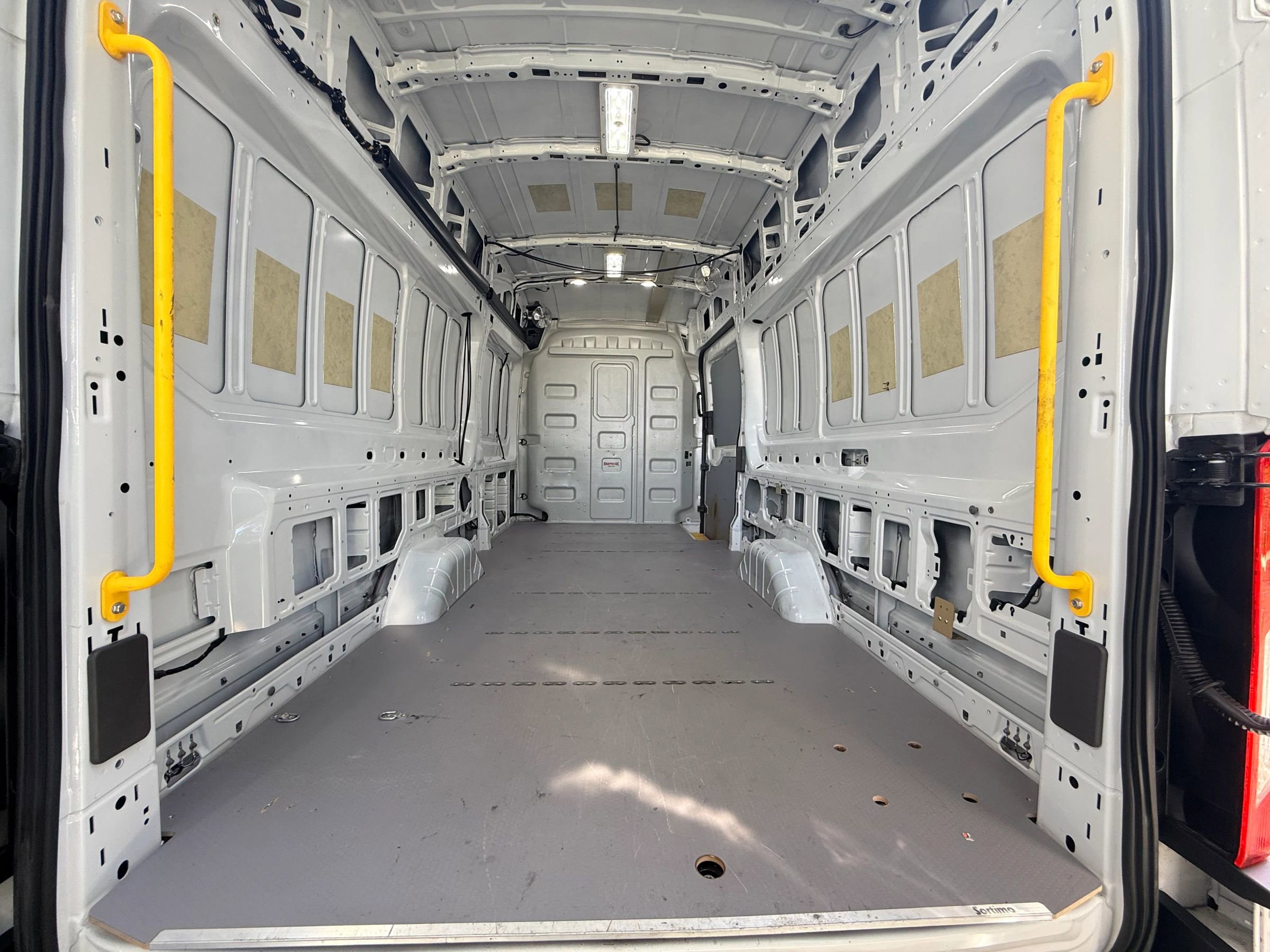 Used 2022 Ford Transit 350 148 High Roof Extended AWD w/ Load Area Protection Package image 15