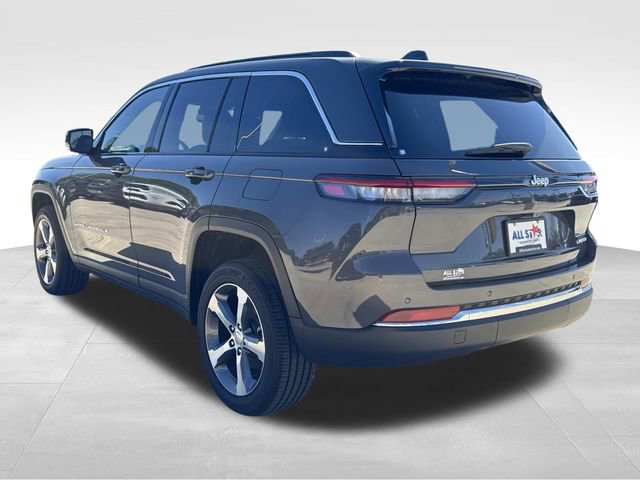 New 2025 Jeep Grand Cherokee Limited RWD image 7