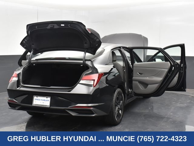 Used 2023 Hyundai Elantra SEL FWD image 37