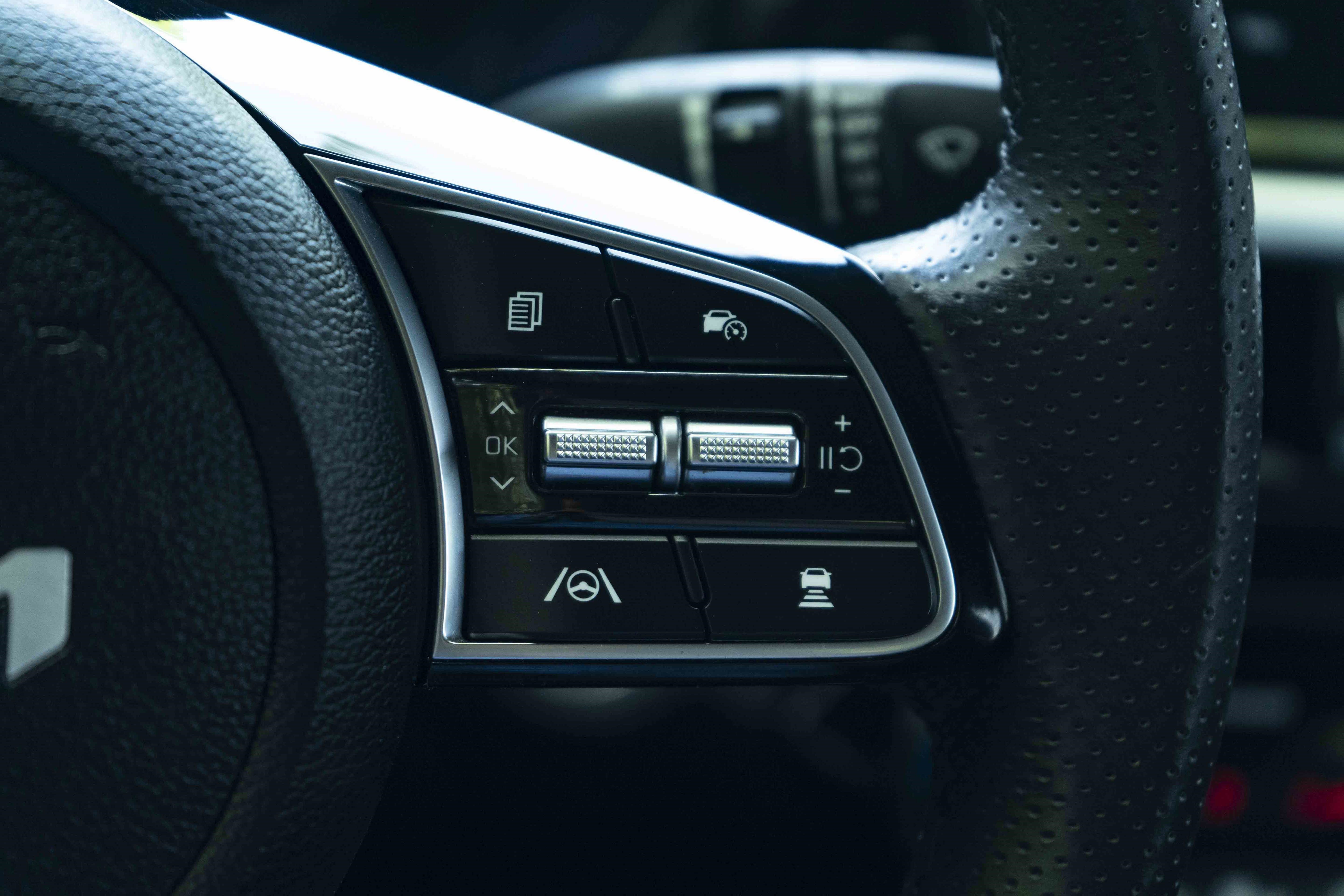 Used 2024 Kia Forte GT-Line FWD image 22
