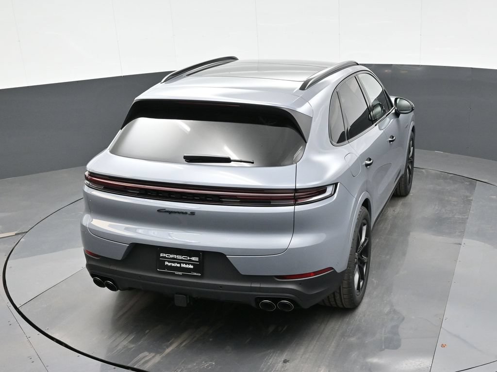 New 2026 Porsche Cayenne S AWD/4WD image 29