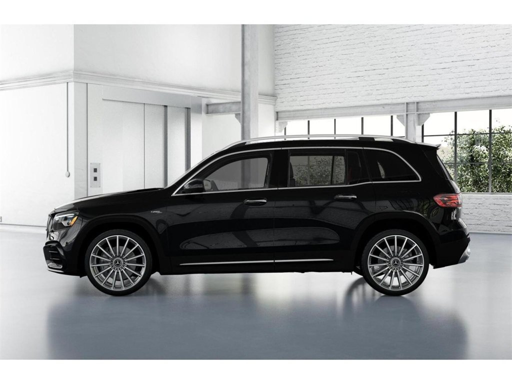 Used 2024 Mercedes-Benz GLB 35 AMG 4MATIC image 34
