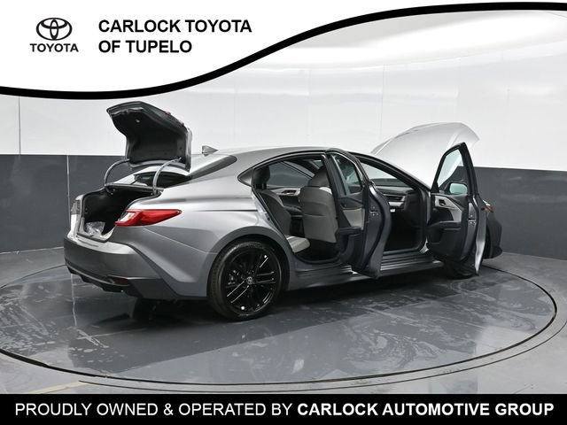 Used 2026 Toyota Camry SE FWD image 45