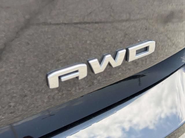 Certified 2024 GMC Terrain Denali w/ Denali Premium Package AWD/4WD image 6