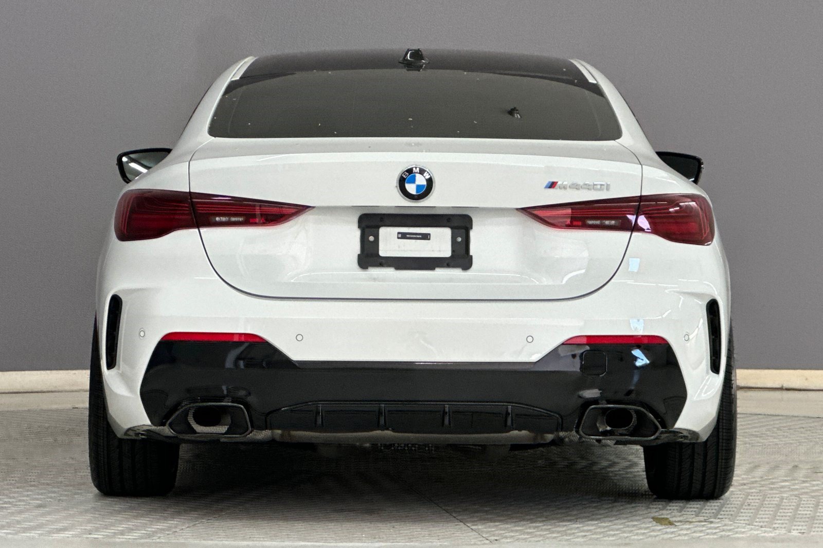 Certified 2025 BMW M440i Coupe w/ Premium Package RWD image 9
