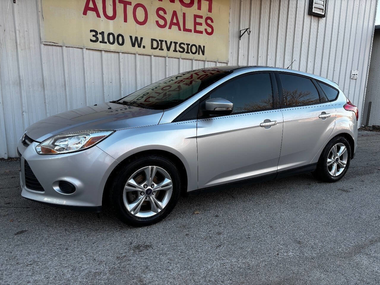 Used 2013 Ford Focus SE image 2