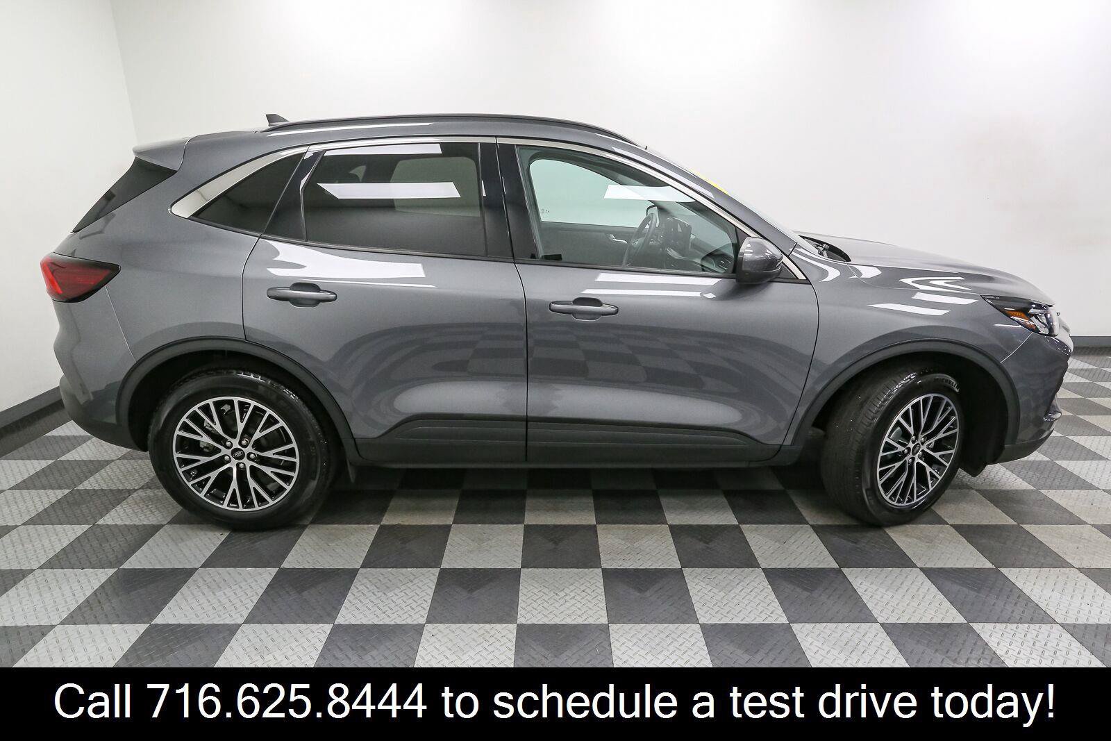 Used 2023 Ford Escape SE FWD image 7