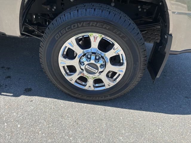 Used 2022 Ford F350 Lariat w/ Chrome Package AWD/4WD image 9