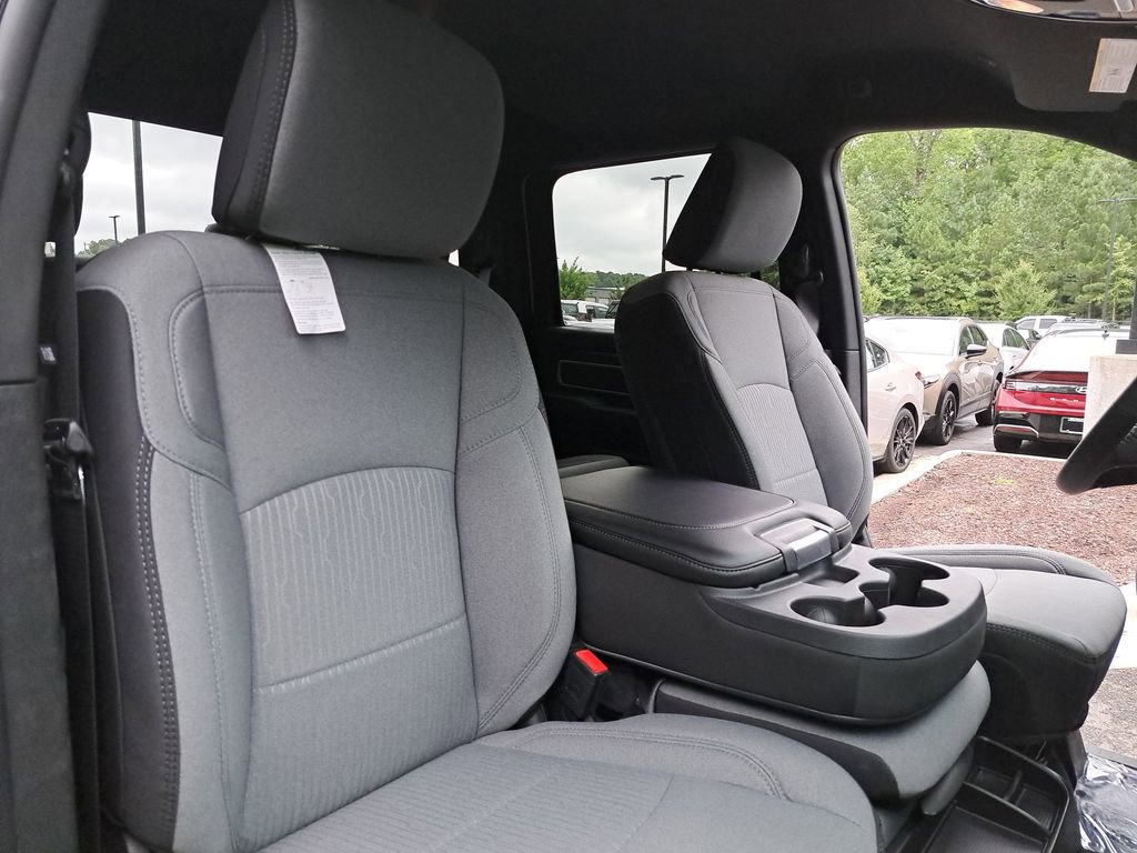 New 2024 RAM 2500 Big Horn w/ Heated Seats & Wheel Group image 10