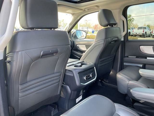 Used 2025 Ford Expedition Max Active image 29