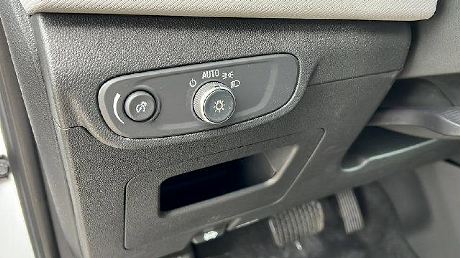 New 2026 Chevrolet TrailBlazer LS w/ LS Convenience Package image 26