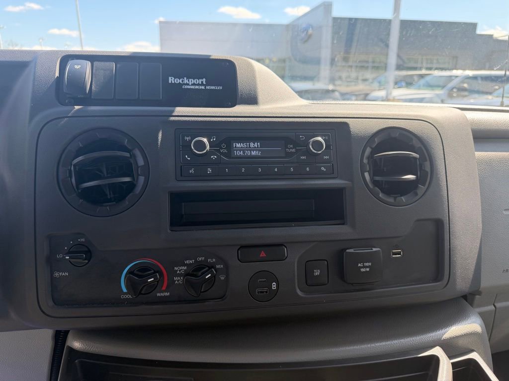 New 2027 Ford E-450 and Econoline 450 Super Duty w/ Power Equipment Group image 14