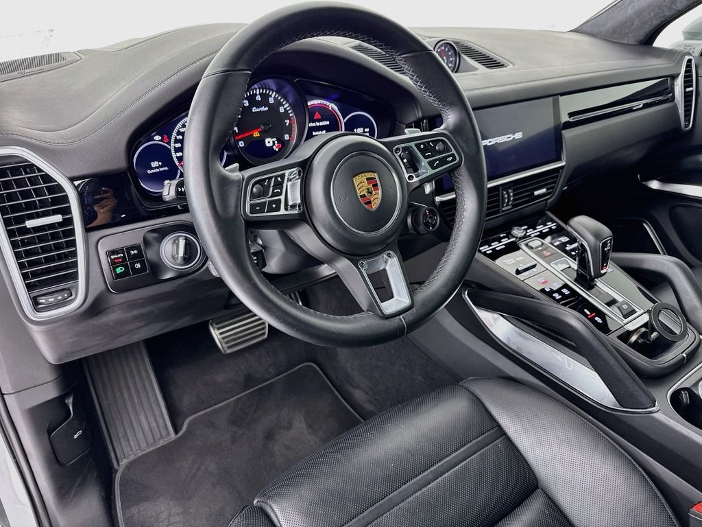 Used 2019 Porsche Cayenne Turbo AWD/4WD image 4