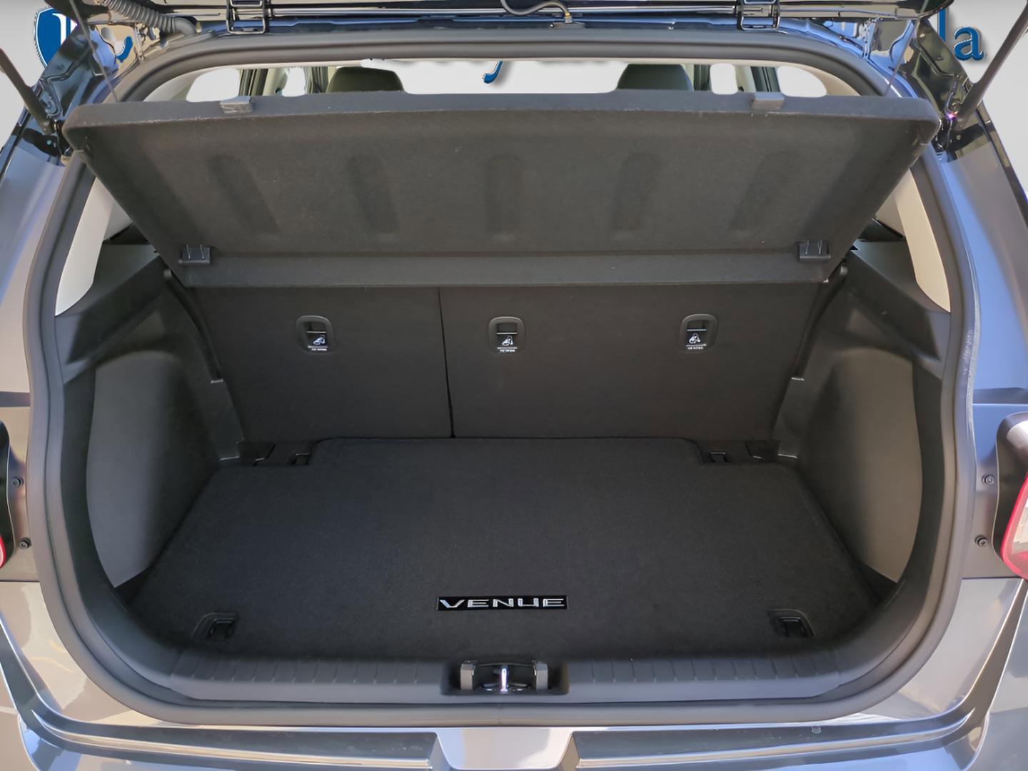 Certified 2024 Hyundai Venue Limited image 20