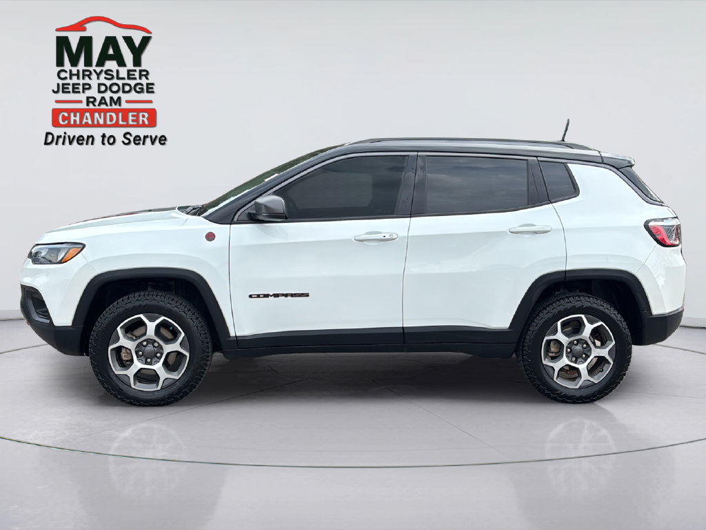 Used 2022 Jeep Compass Trailhawk w/ Trailhawk Convenience Group AWD/4WD image 4