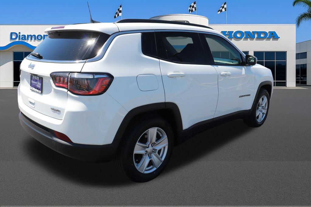 Used 2022 Jeep Compass Latitude FWD image 7
